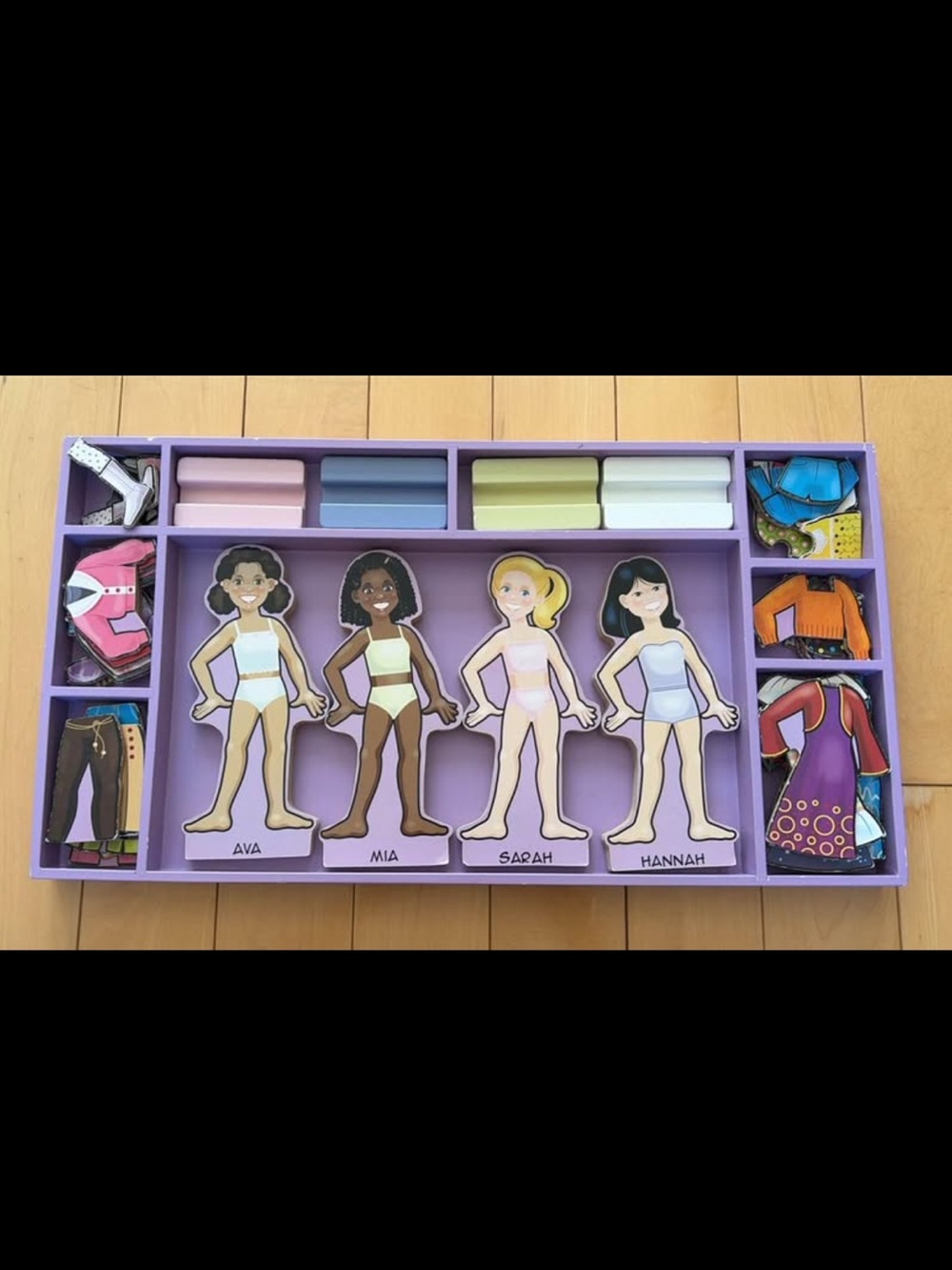 Melissa & Doug Wooden Magnetic Doll Dress up